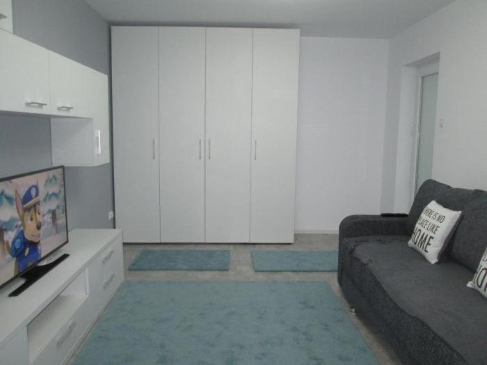 Apartament Tanya Targoviste Exteriör bild