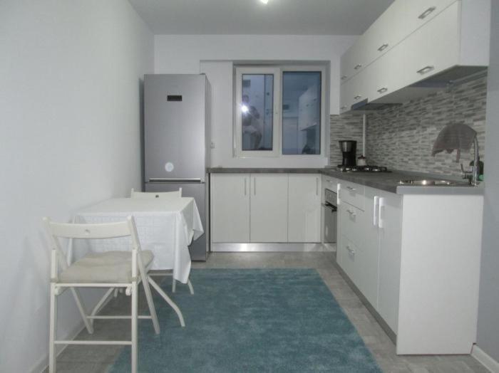 Apartament Tanya Targoviste Exteriör bild